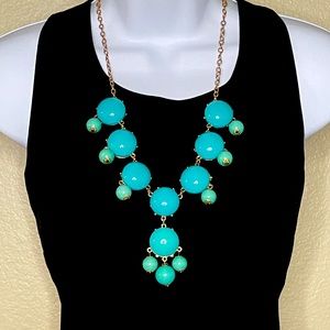 Vintage Turquoise and Gold Tone Necklace